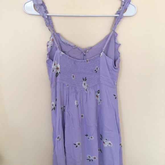 Lavender dress - Picture 3 of 3